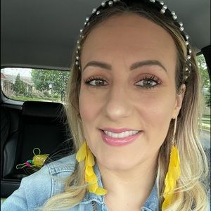 Meet your Posher, Melissa